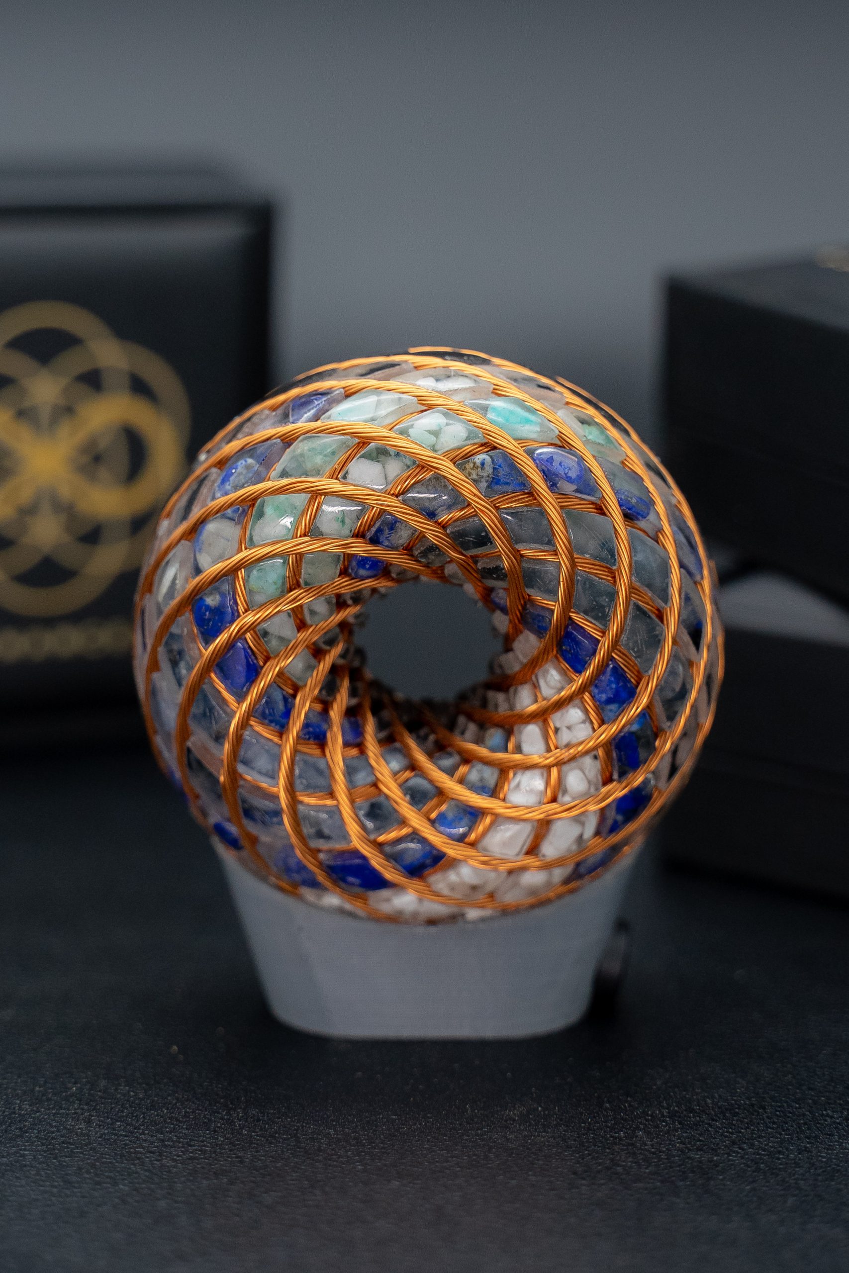 Resonator — Advanced Custom